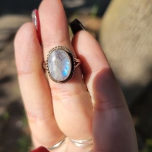 Moon stone ring